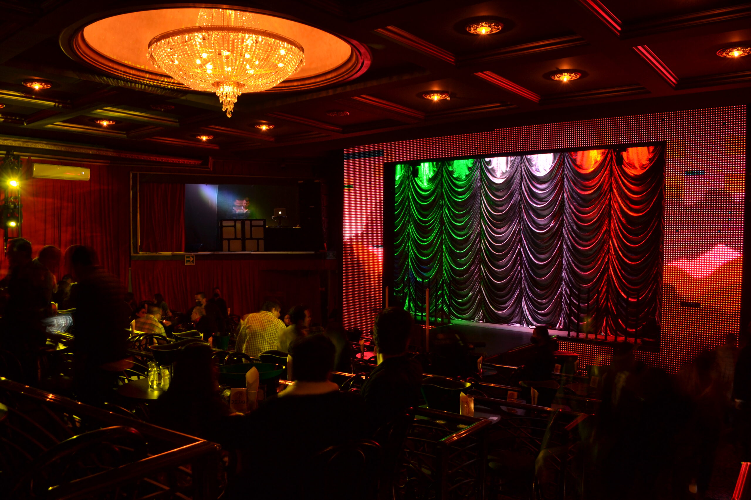 Dejavu Night Hall